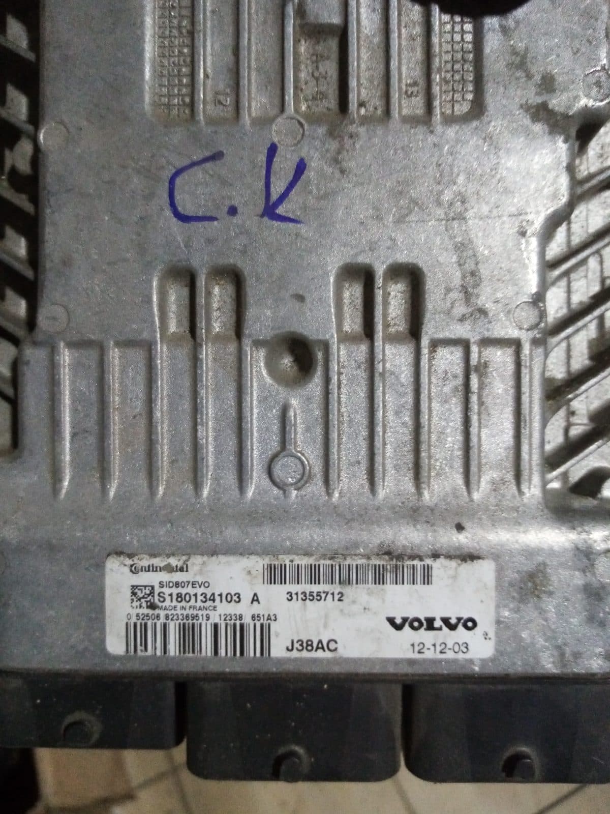 Volvo motor beyni - S180134103a - Görsel 1